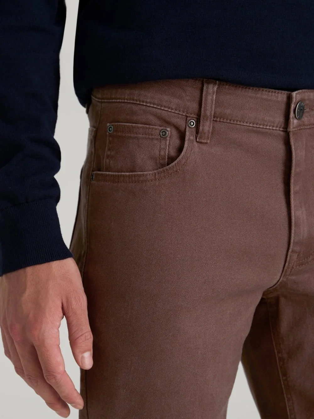 American Tall Carman Tapered Fit Colored Jeans for Tall Men in Dark Toffee Size